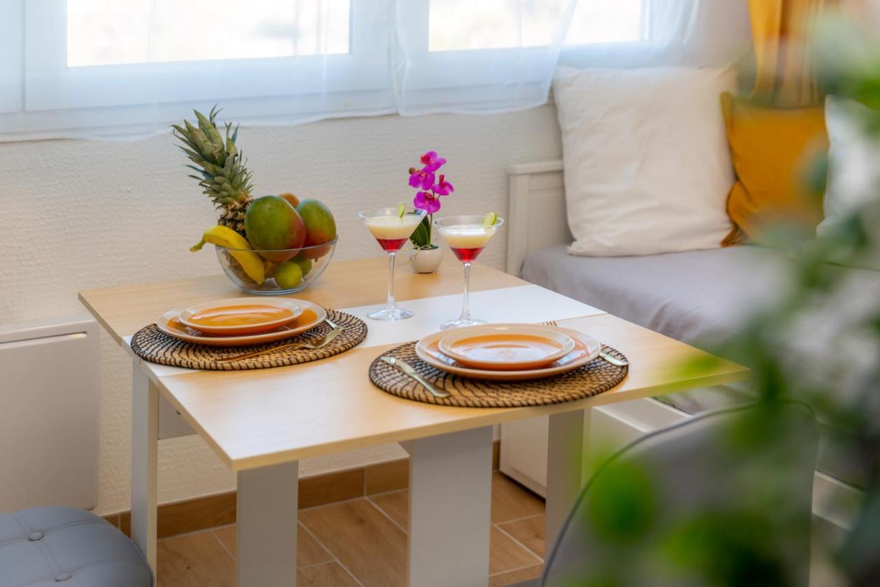 Apartment The Sunshine- Cozy-sea View - Beach- Host Provence *